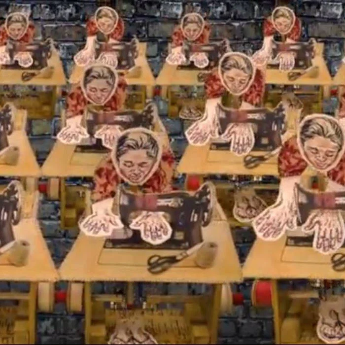  9. 'Shopping Bags - 2013', Susie Vickery, animation with musicians Kate Tucker and Sarah Taylor  LISTEN TO TRACK HERE >&nbsp; 