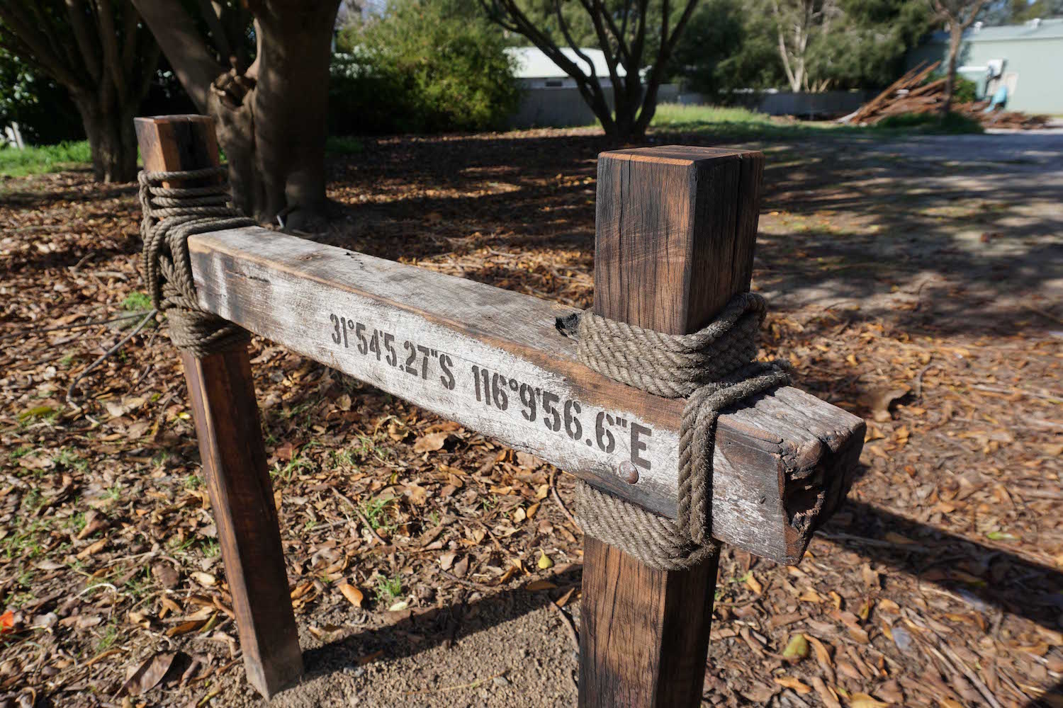 Mundaring%20Mens%20shed%20hitching%20post copy.jpg