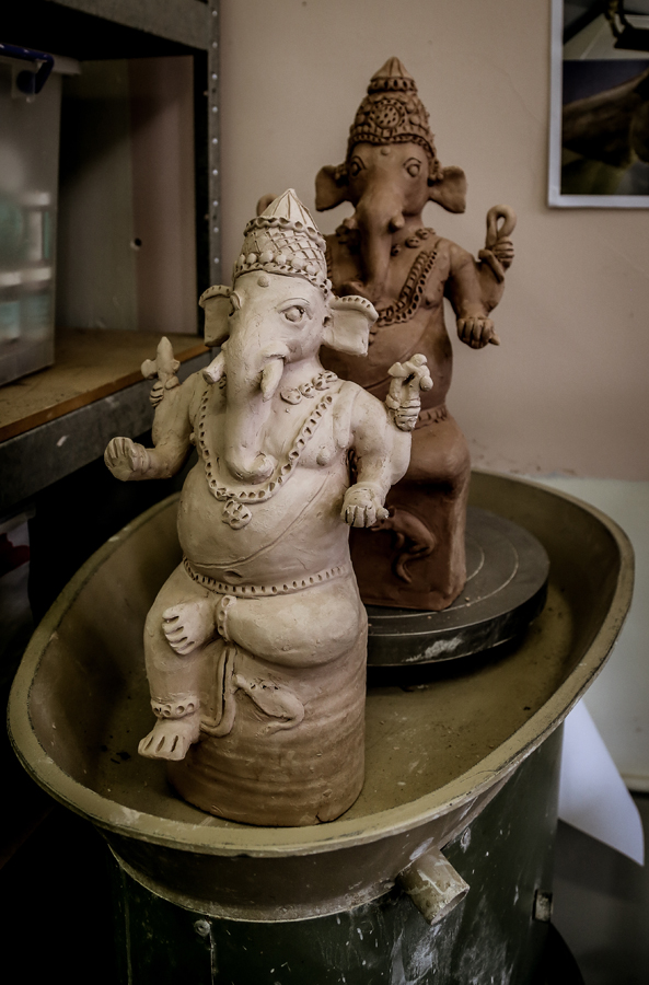 Ganesha figures by Kasirajan.jpg
