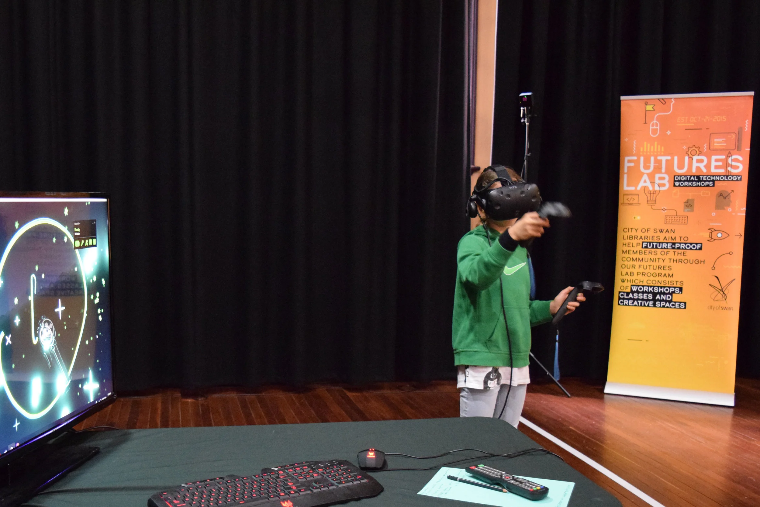 Virtual Reality_edit.jpg