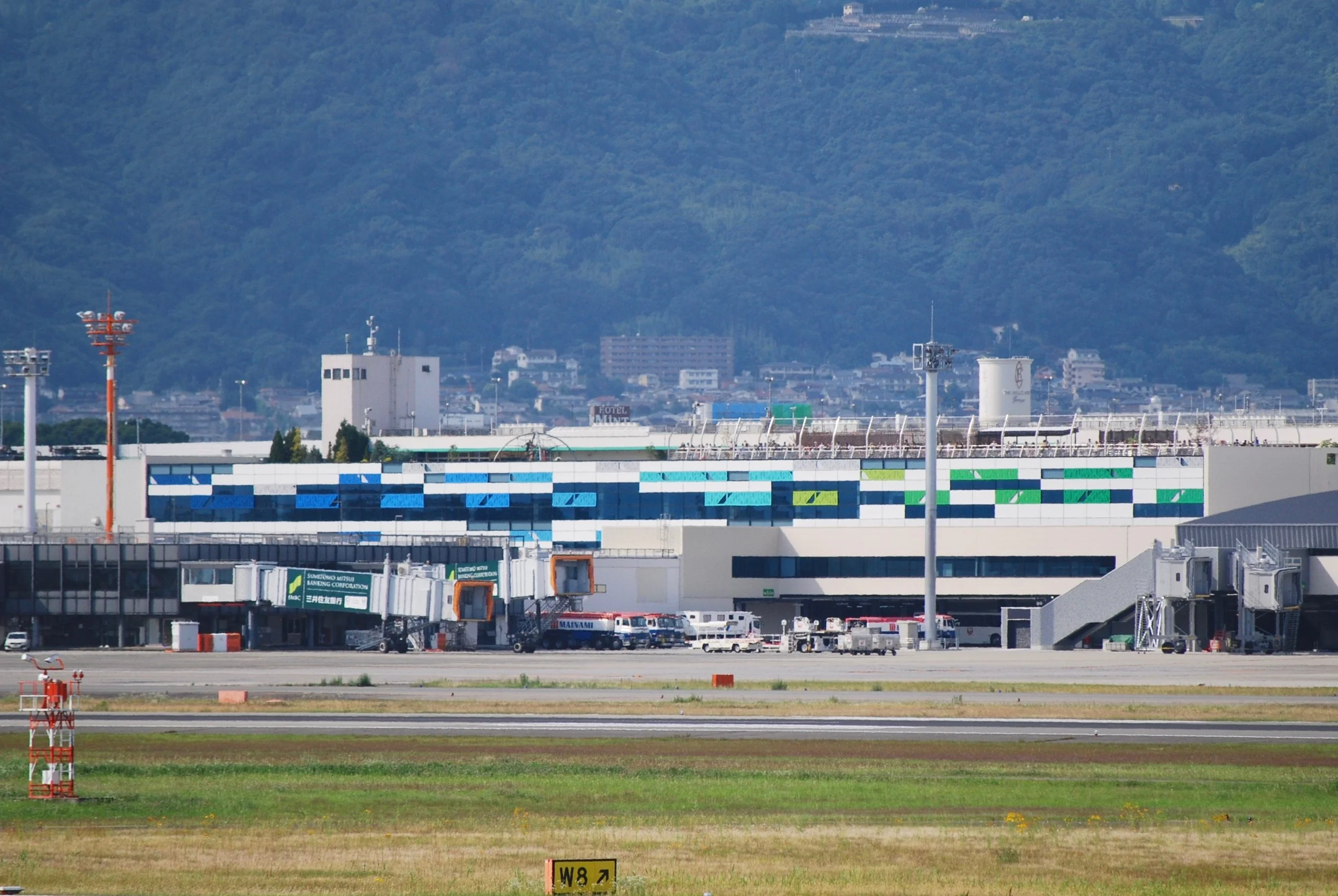 ↑ North Terminal Building 