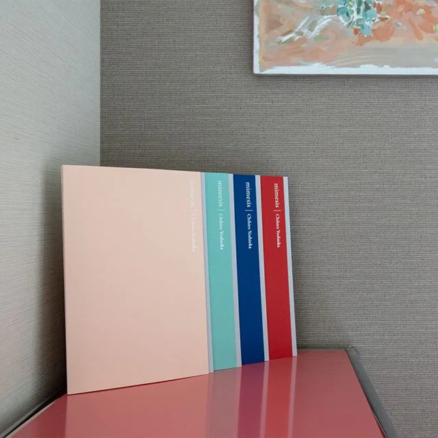 Hot off the press! I had a pleasure to design the first book of the painter Chihiro Yoshioka. The exposed spine is wrapped with textured cover paper; pink being the artist edition of 50 with original drawing in the center spread; pale blue-green, ver
