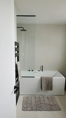 L9990144.JPG