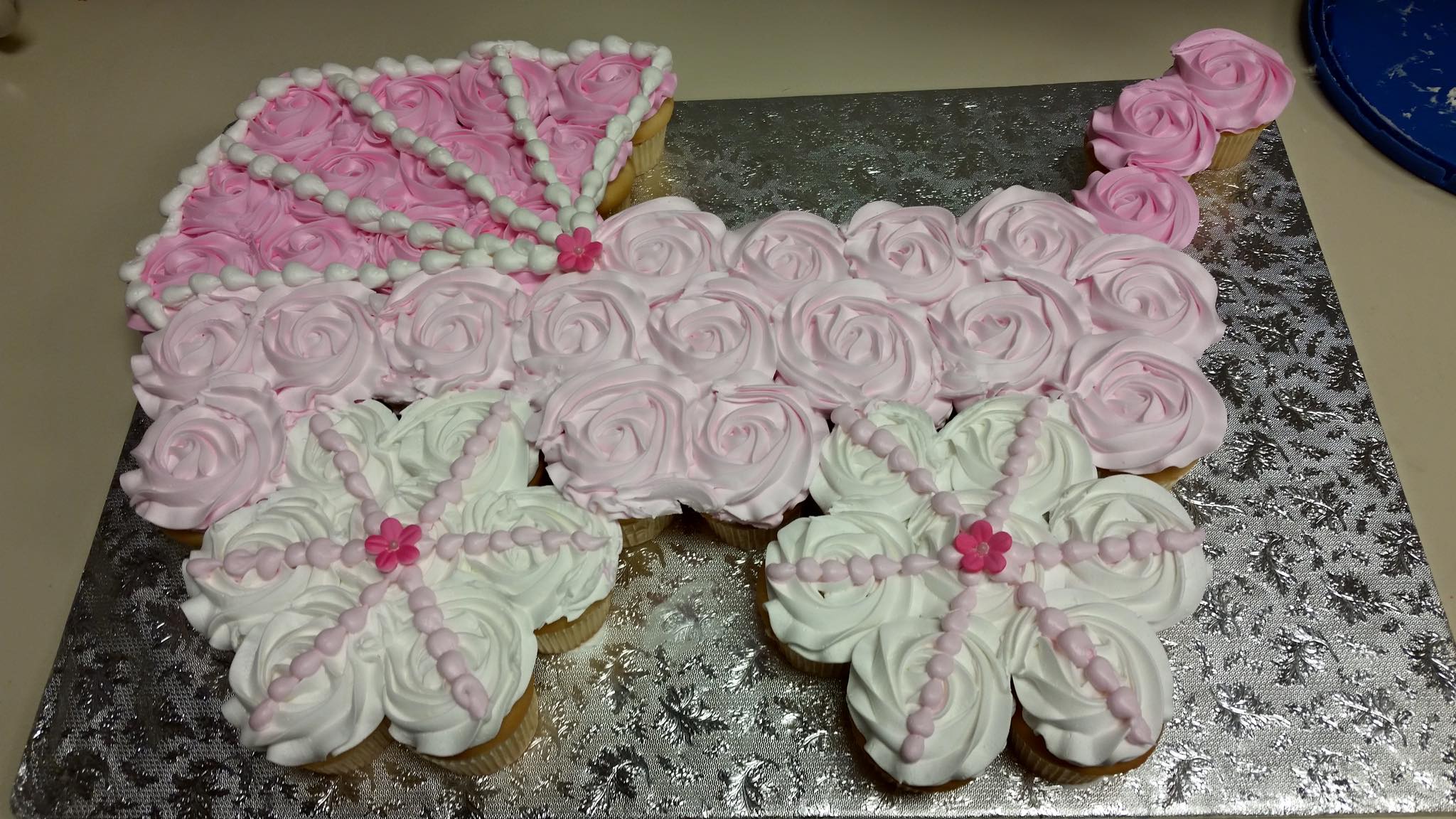 baby buggy cupcake cake