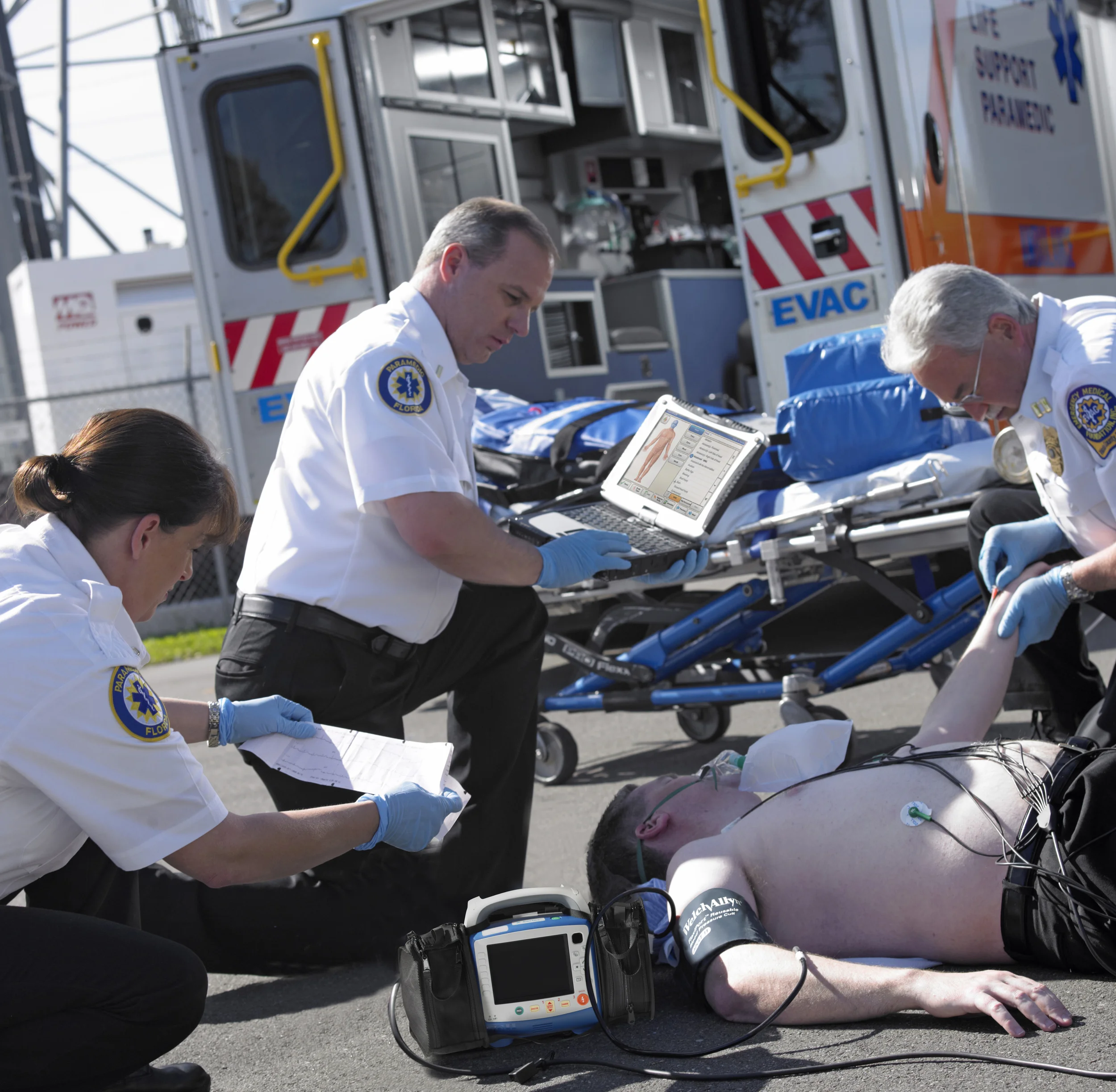 12Lead_EMS_Amb_HR (2).jpg