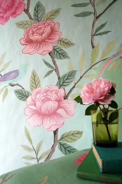 chinoiserie grande wallpaper.jpg