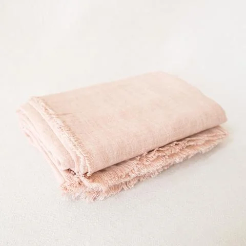 creativewomen_linentablecloth_blush-16_large.jpg