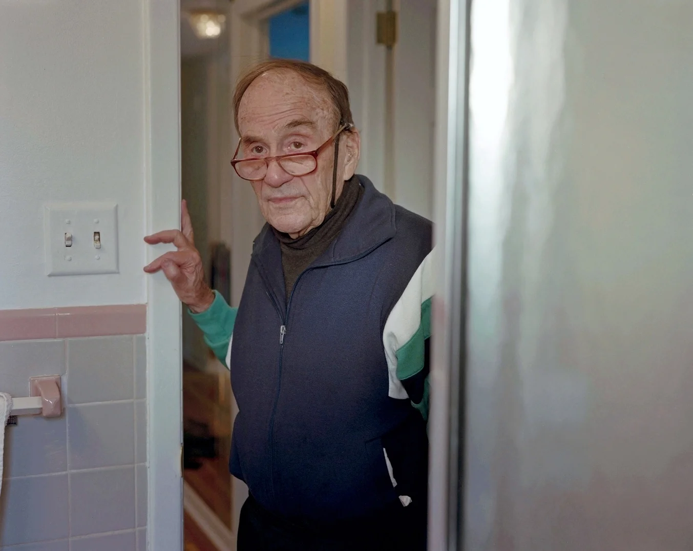 dad holding on, 2017