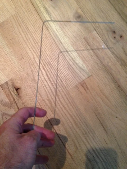 This is NOT a divining rod. This is a piece of aluminum rod that held a tiny flag. Anyone that tells you otherwise is a witch and/or sorcerer...Ok, I'm kidding again!
