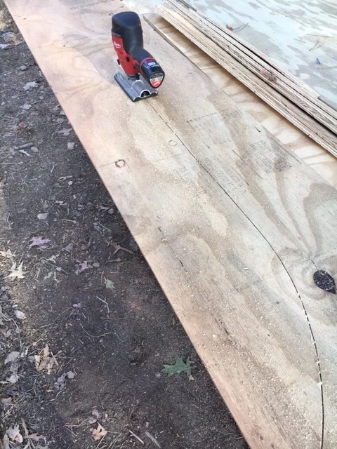 Before I put the walls up, I made a pattern of the wheel wells, so that I can transfer it to the siding and sheathing for a perfect fit.