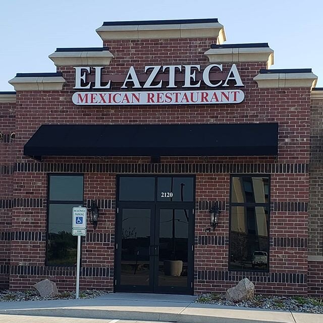 Congratulations 🎉 to our friends at El Azteca Mexican Restaurant on their new south Ames location! Thank you for choosing Sign Pro for your sign needs! .
.
#signsofallkinds #loveelaztec #signsinames #lightedchannelletters #thankyou #congratulations