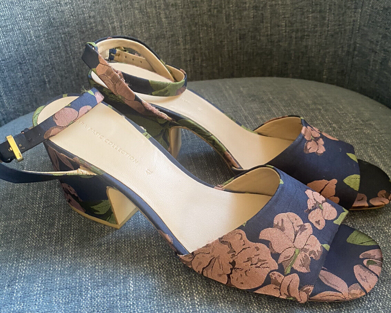 Zara floral shoes.png