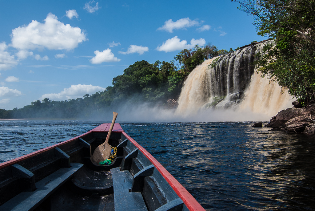 Canoe Journey to Canaima Waterfall