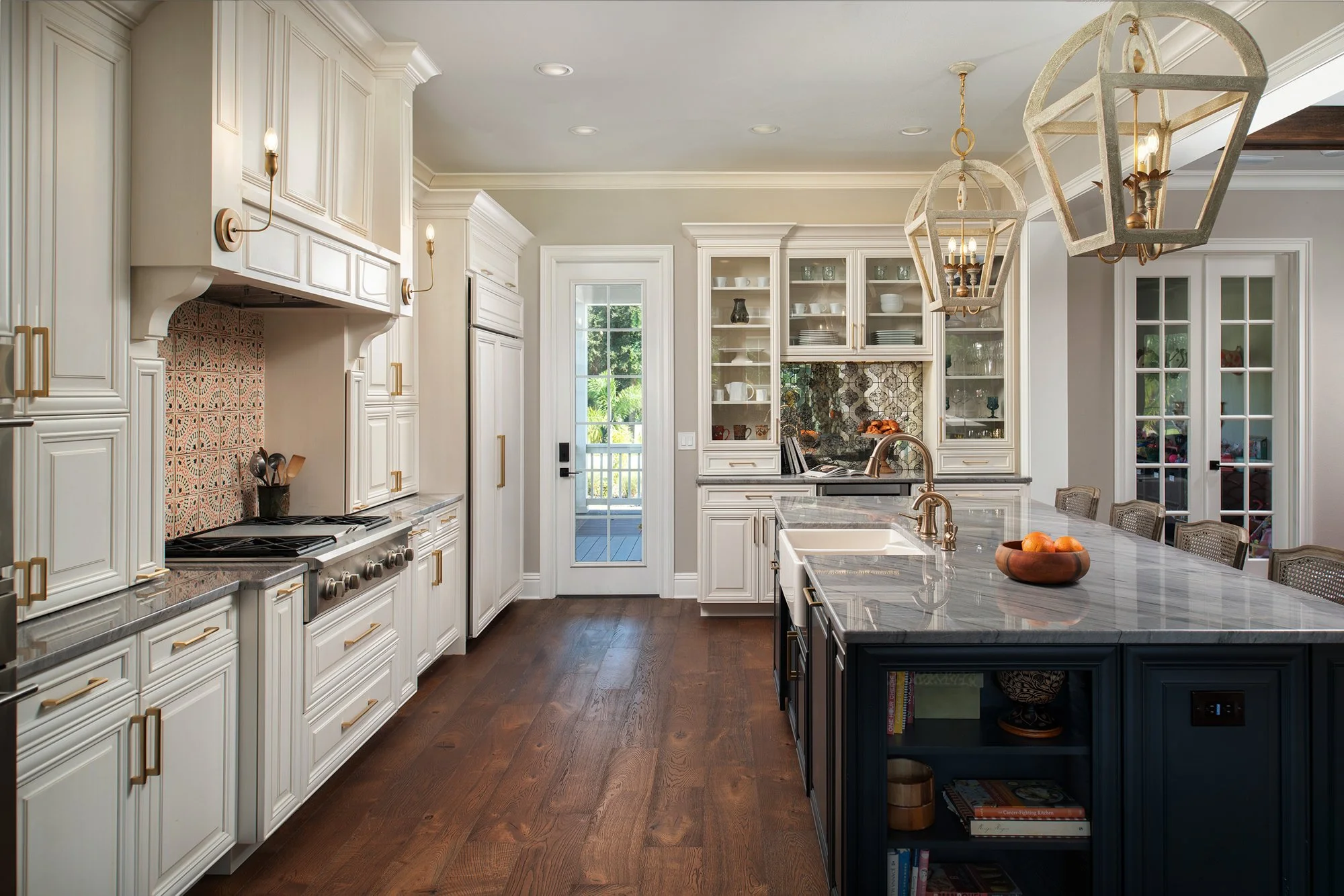 Layered traditional white kitchen tampa.