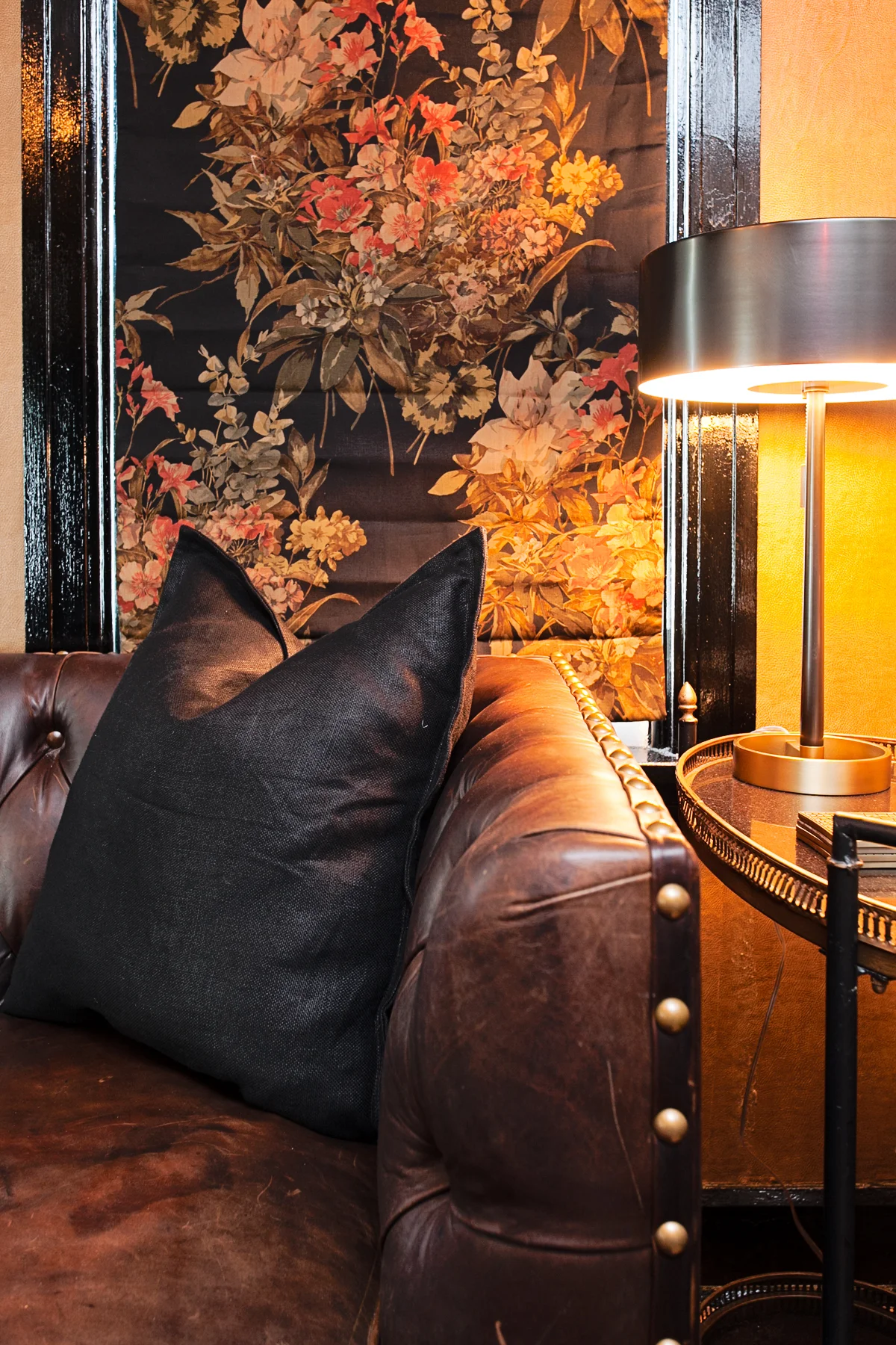 LISA GILMORE DESIGN | LEATHER SOFA