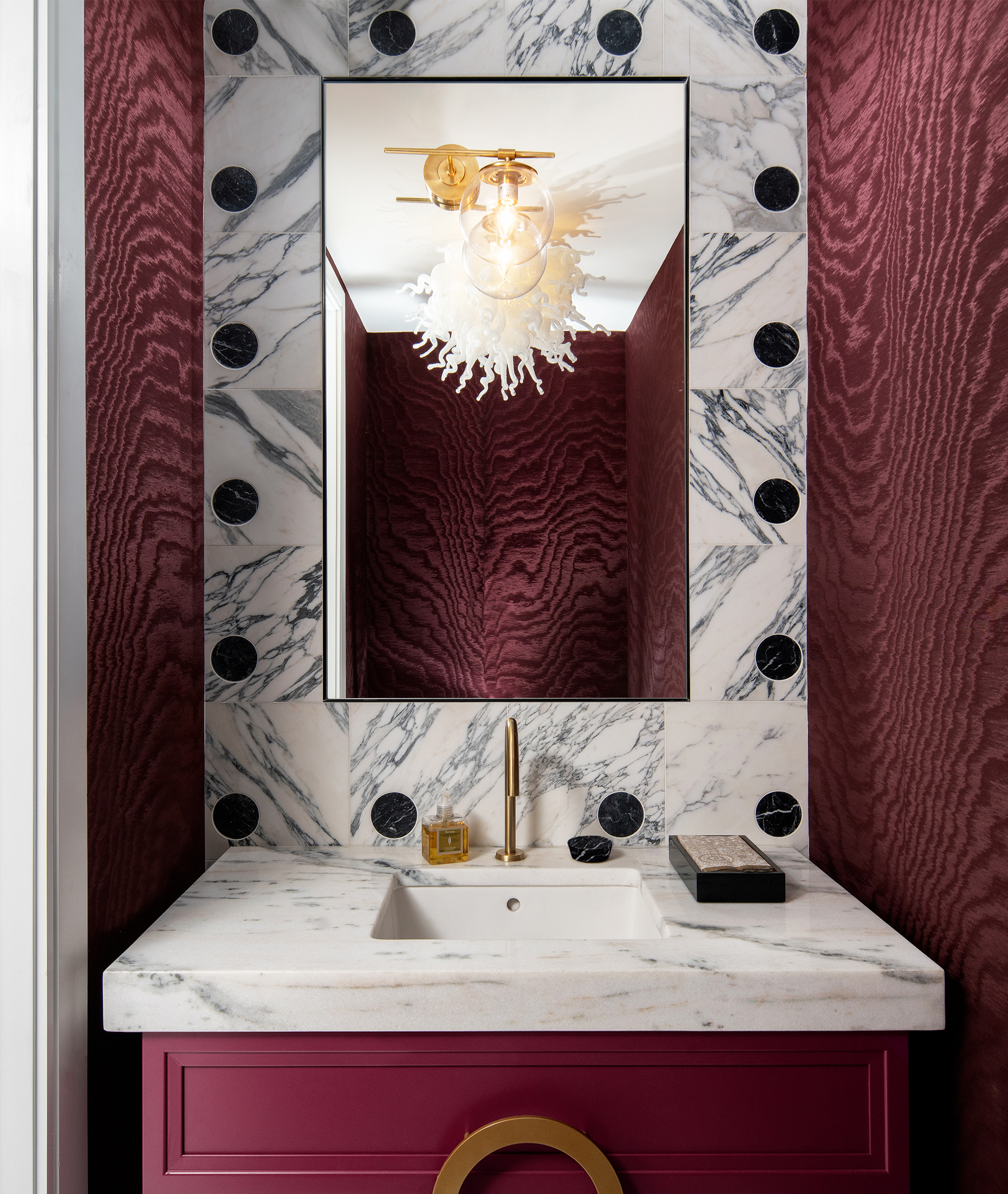 BOLD RASPBERRY BATHROOM