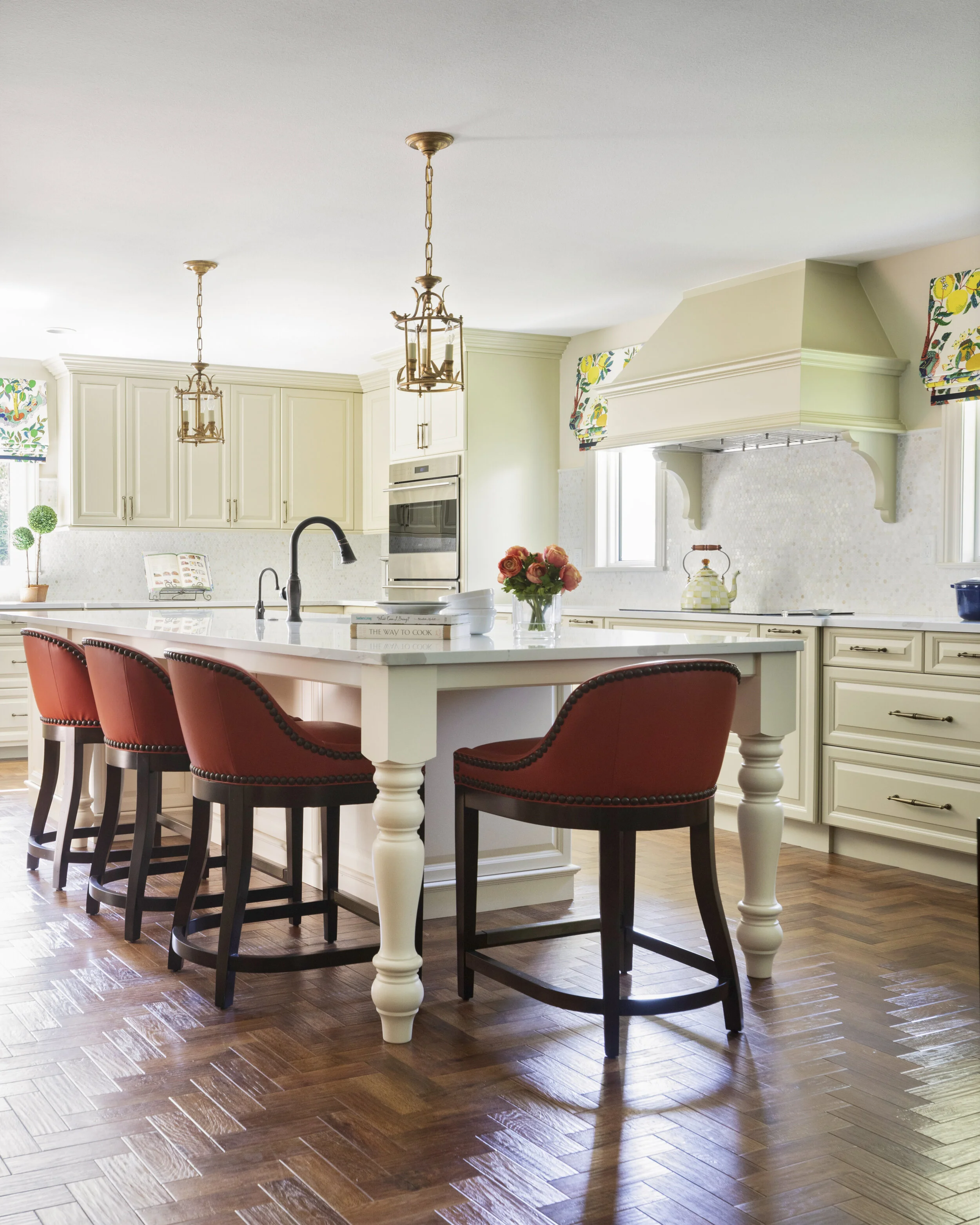 KITCHENS WITH STYLE