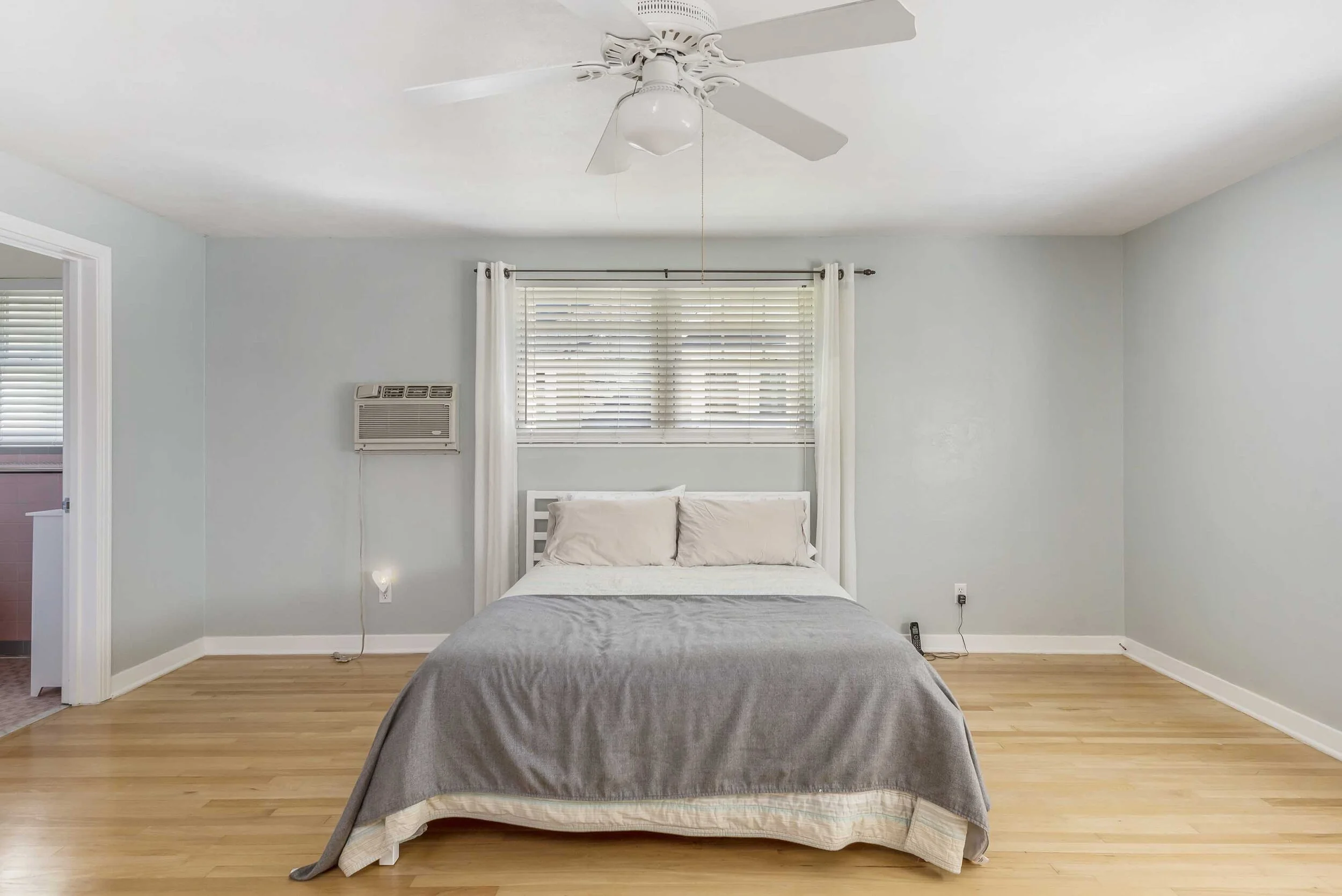 master bedroom renovation _before 1.jpg