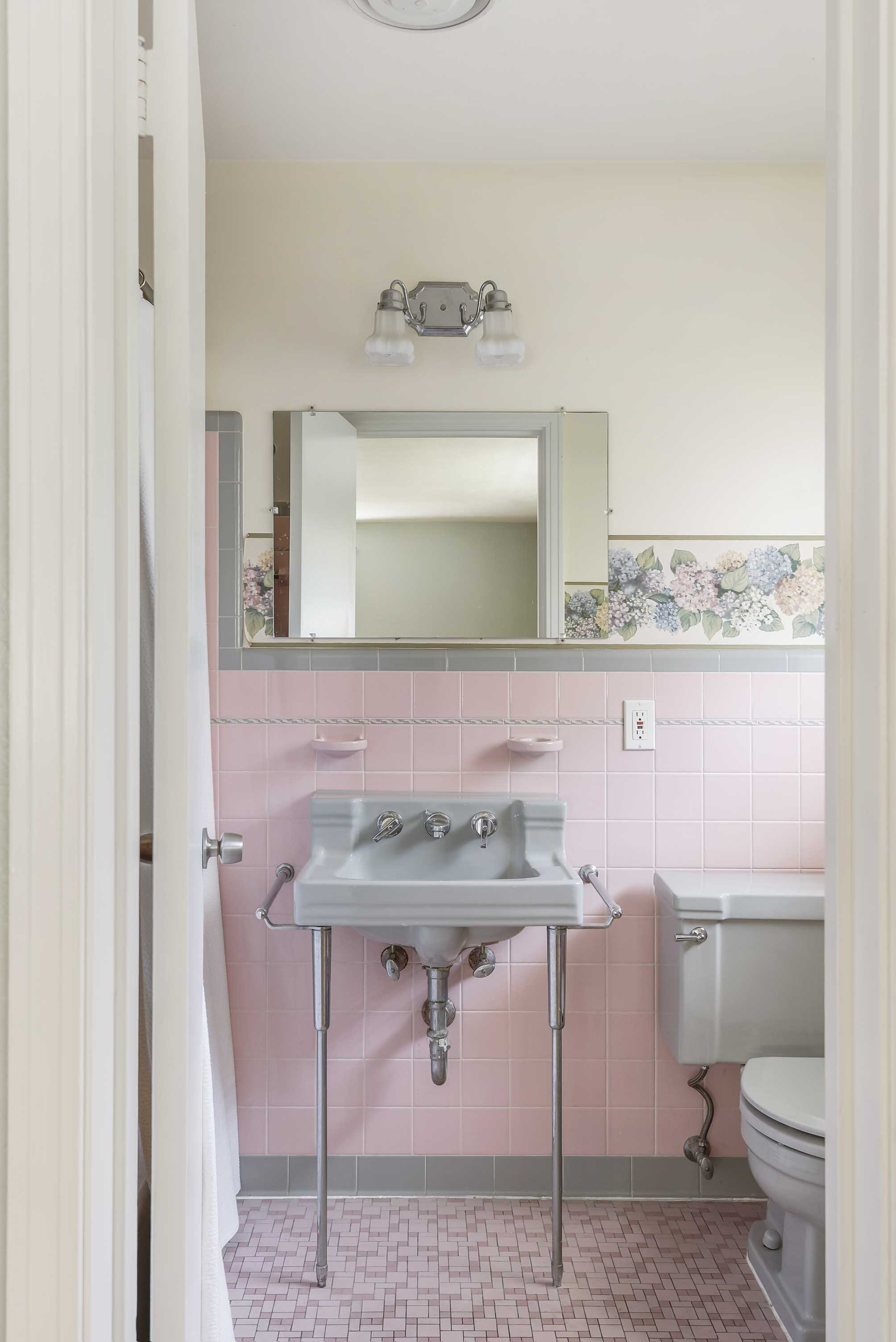 retro bathroom renovation before_ 2.jpg