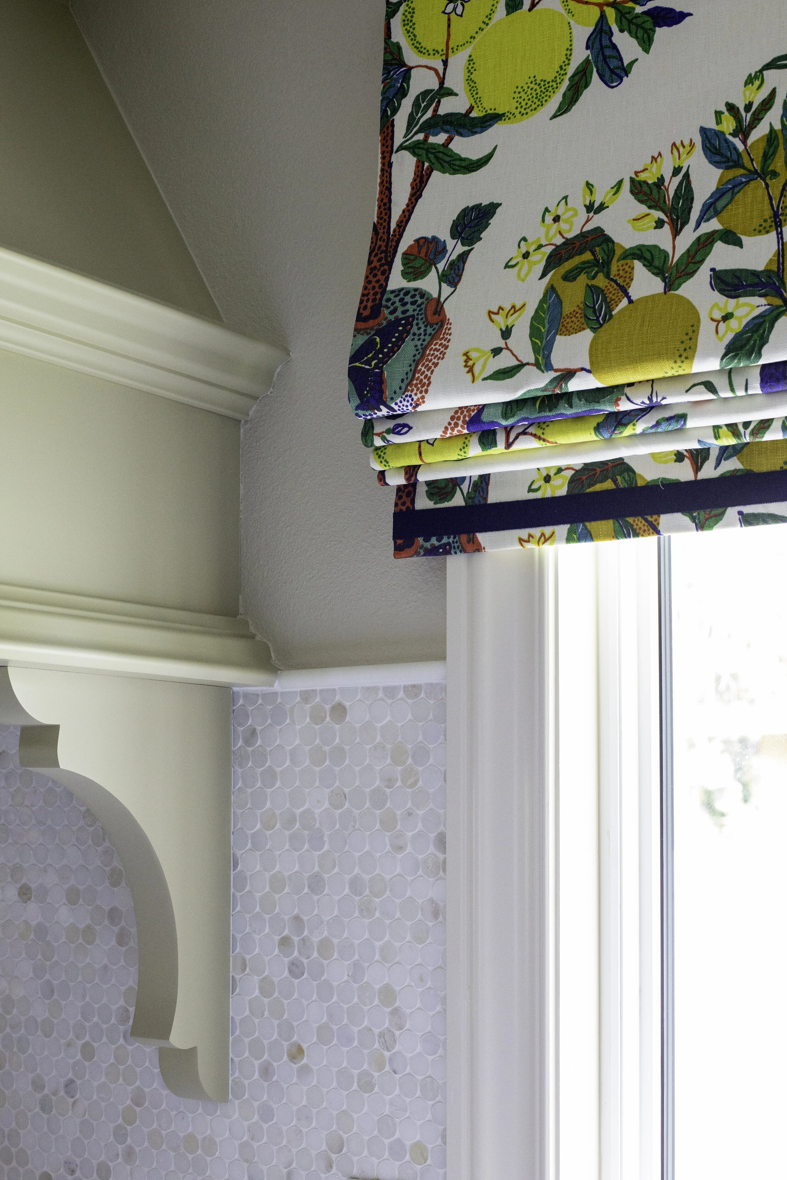 BEFORE + AFTER: Average Kitchen to Colorful Traditional Bliss