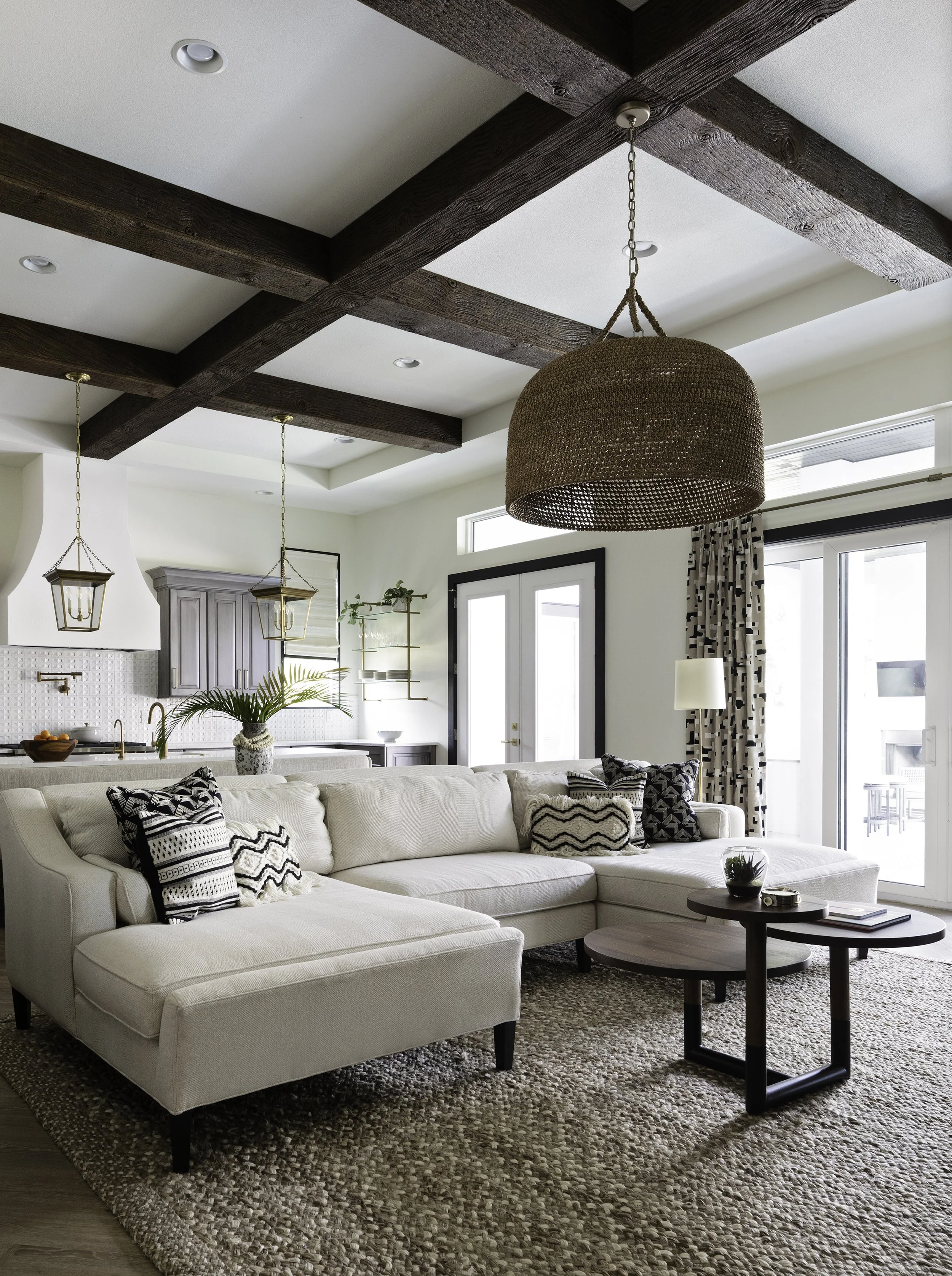 LIGHT AIRY LIVING ROOM DESIGN FLORIDA.jpg