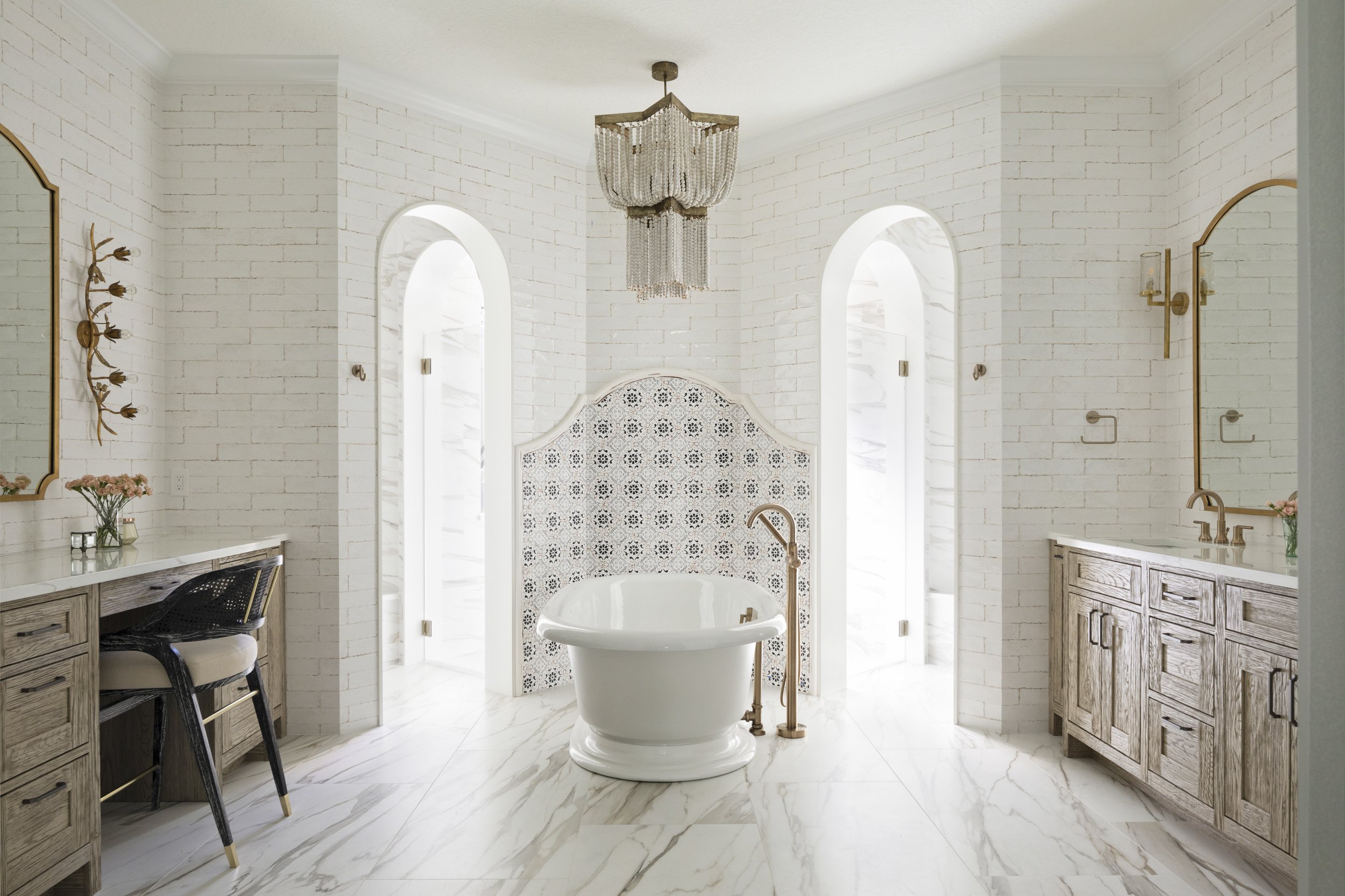 ARCHITECTURAL DIGEST BATHROOM.jpg