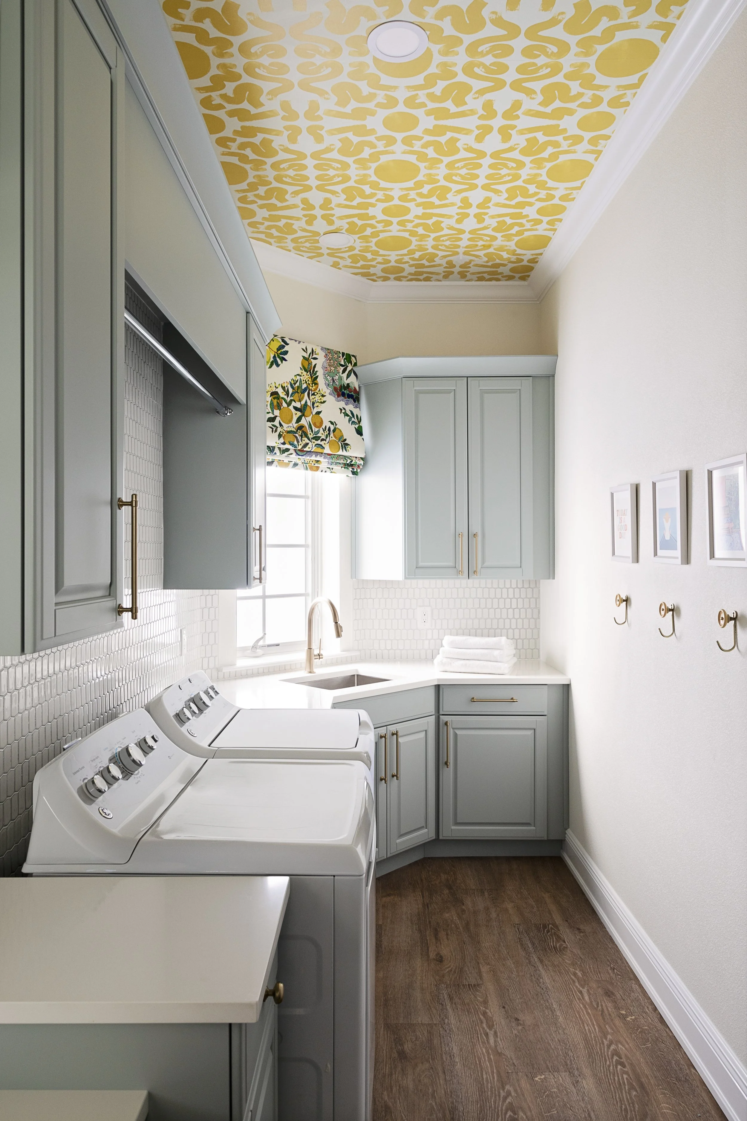 BEST LAUNDRY ROOM IDEAS.jpg