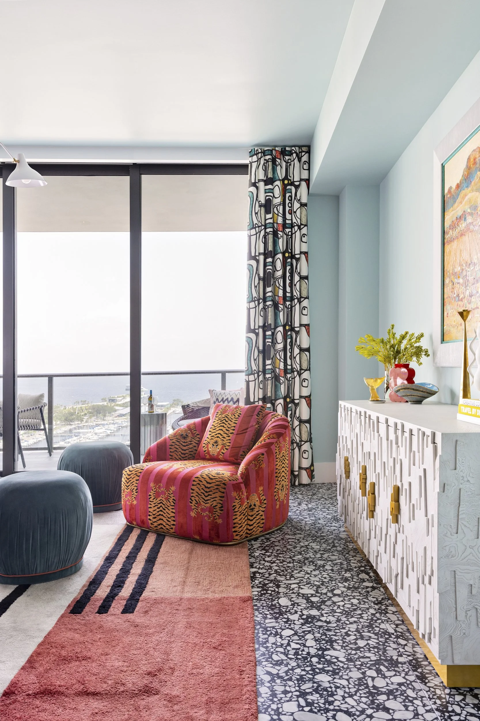 MID-CENTURY-MODERN-LIVING-ROOM-EAST-COAST.jpg