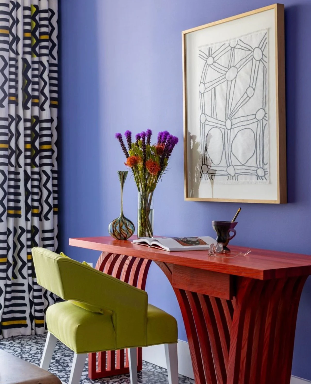 If we must work.. Let it be while surrounded by c💛l💙r, creativity, and of course a view ❤️

 📸 @nativehousephotography