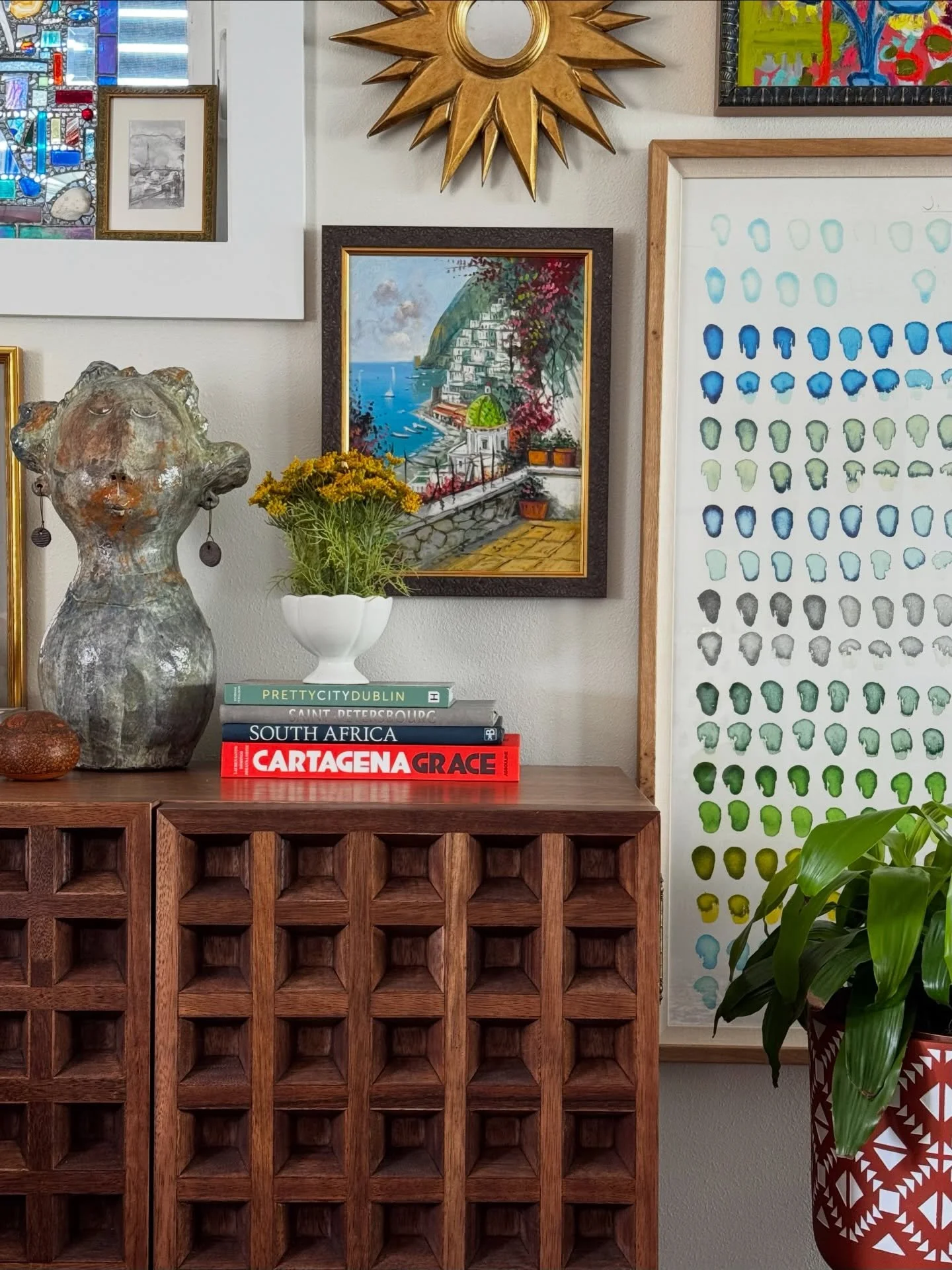 My, oh my! 
What a whirlwind of a week: 
I had so much fun at KBIS in Orlando, meanwhile the team also installed a project while I was away and I ended Friday with a fabulous art installation&hellip;

👀Here&rsquo;s a little sneaky peaky of what our 