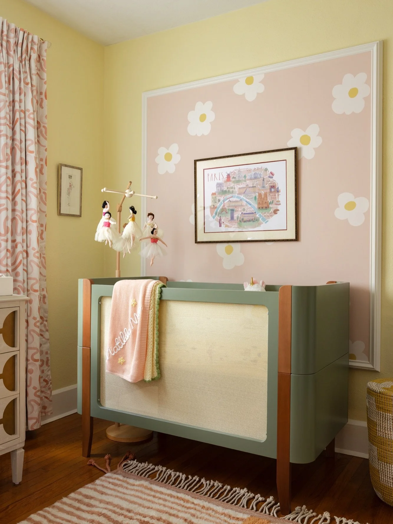 Matilda&rsquo;s 2nd Birthday 🌼 has me reminiscing about designing her nursery. I leaned into my love of layers, color, and pattern to create a special space just for her. 
 
The first thing I found for the nursery was this Palm Crib by Nestig. I ado