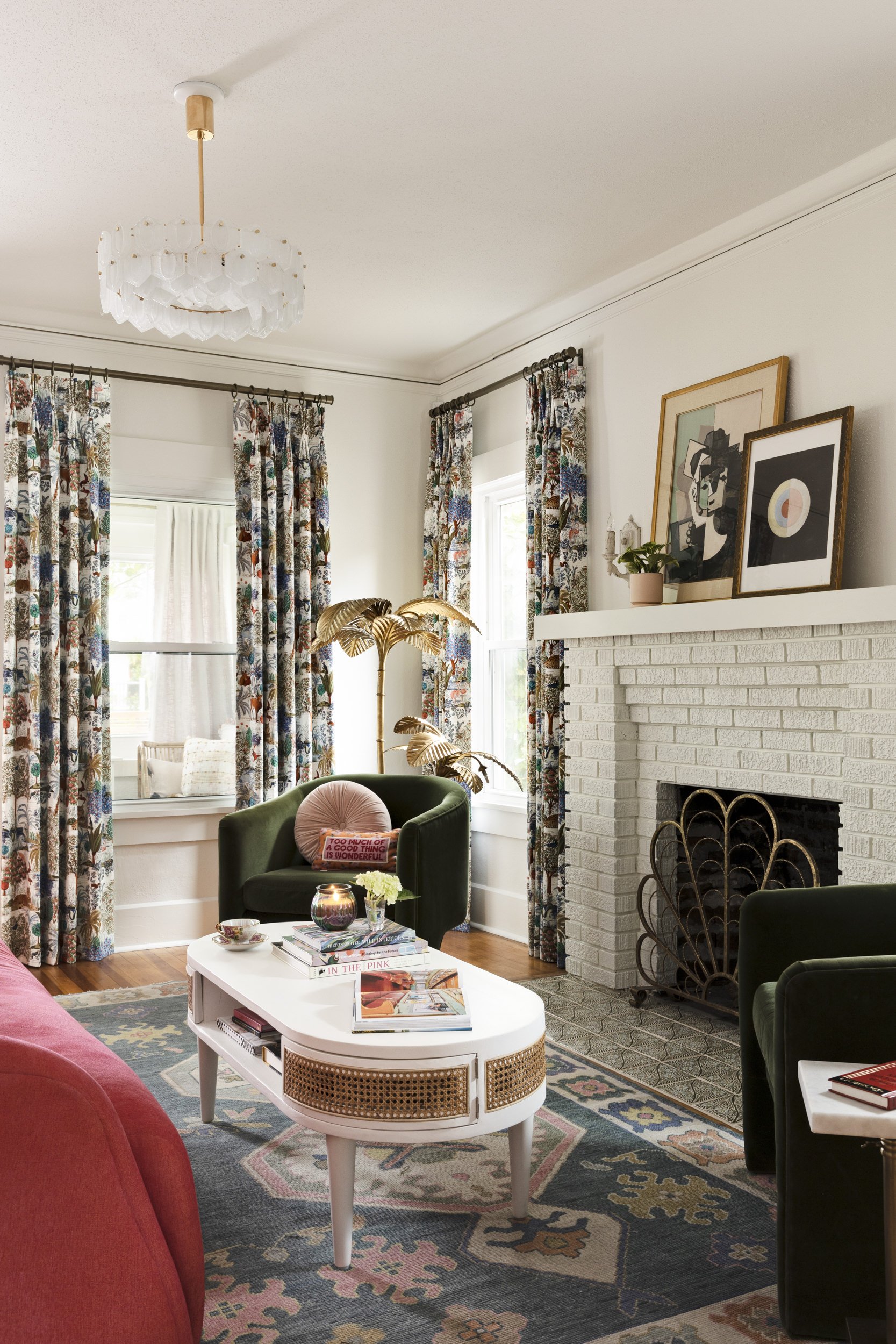 Inside a Chanel Fashion Executive's High-Glam Home - Gorgeous Home