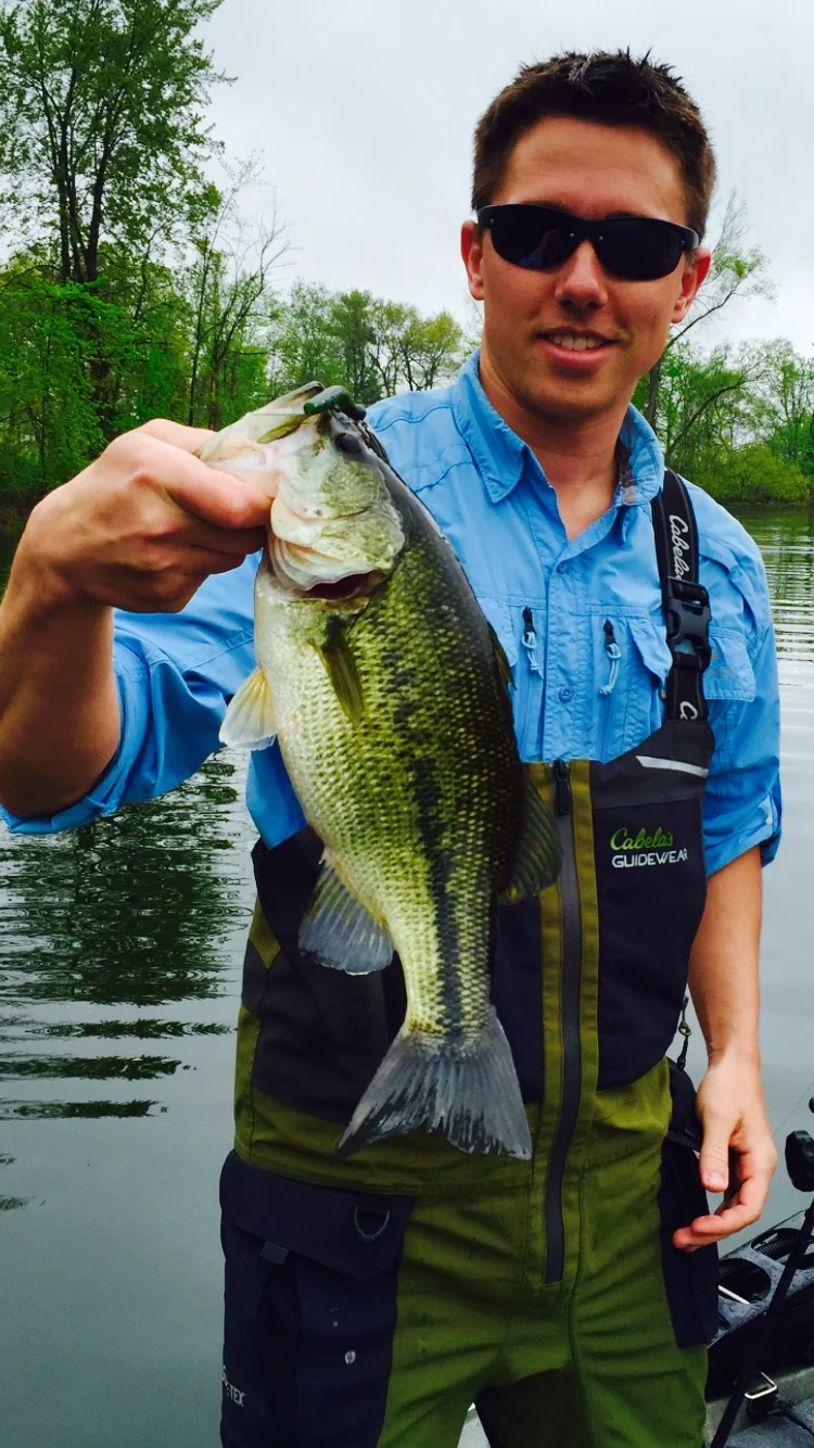 Pre Fishing for Saturdays Tournament on Gun Lake