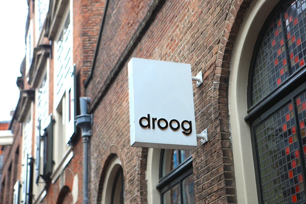 March 21, 2013 The animals of the low tech factory project were produced and offered for sale at the prestigious Droog gallery/shop/hotel in Amsertdam, it was fun to interact with all the assistants.