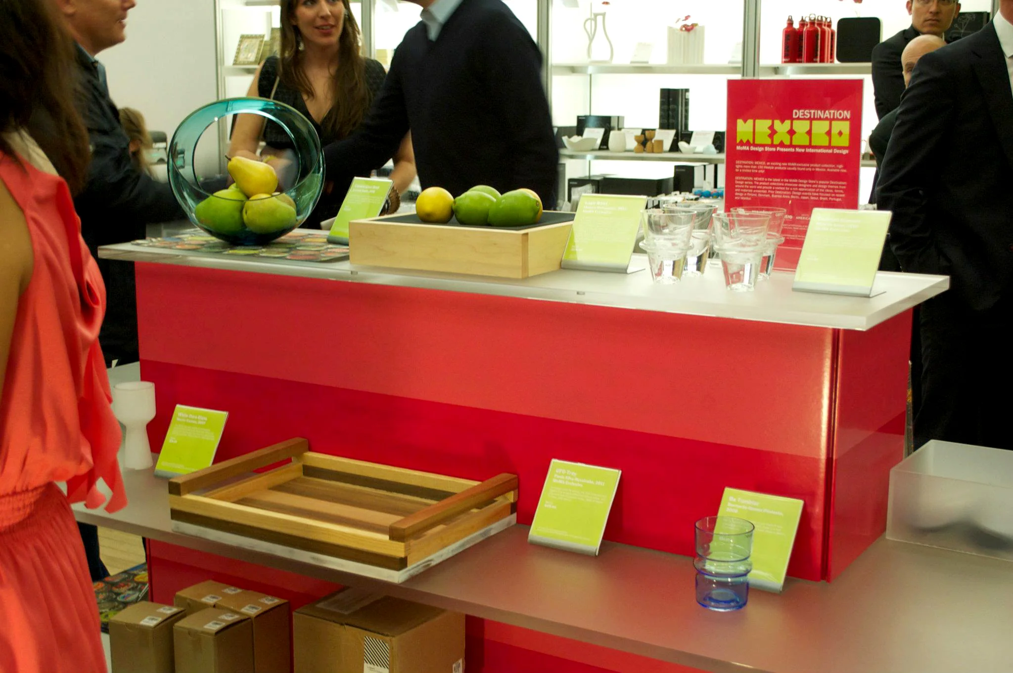 April 20, 2012 Happy to participate in Destination: Mexico, an exploration of the MoMA store to spotlight locally inspired Mexican designers. My Lago bowl and Las Perlas necklaces will be on sale on the different point of sales of the museum.