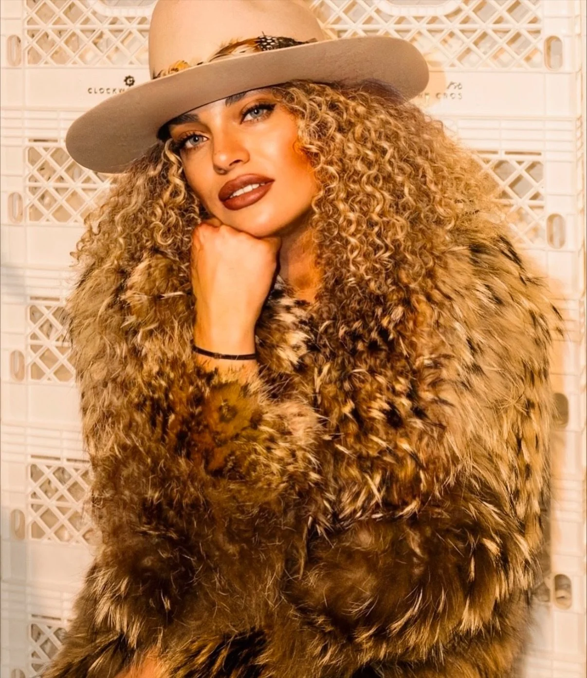 💕CLIENT LOVE PT 1. 💕  Thank you to all my beautiful clients. You put love and life back into my pieces. Live in them freely and always feel yourself. Salud 🥂