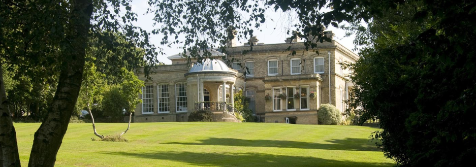 Ponsbourne Park, Hertfordshire