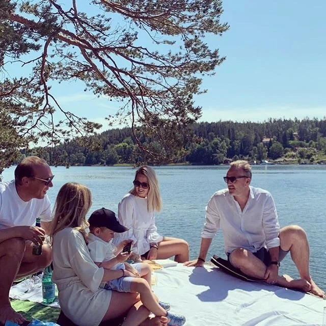 En s&aring;n d&auml;r midsommardag man kommer minnas l&auml;nge. ☀️💕 Glad midsommarhelg! 🌸