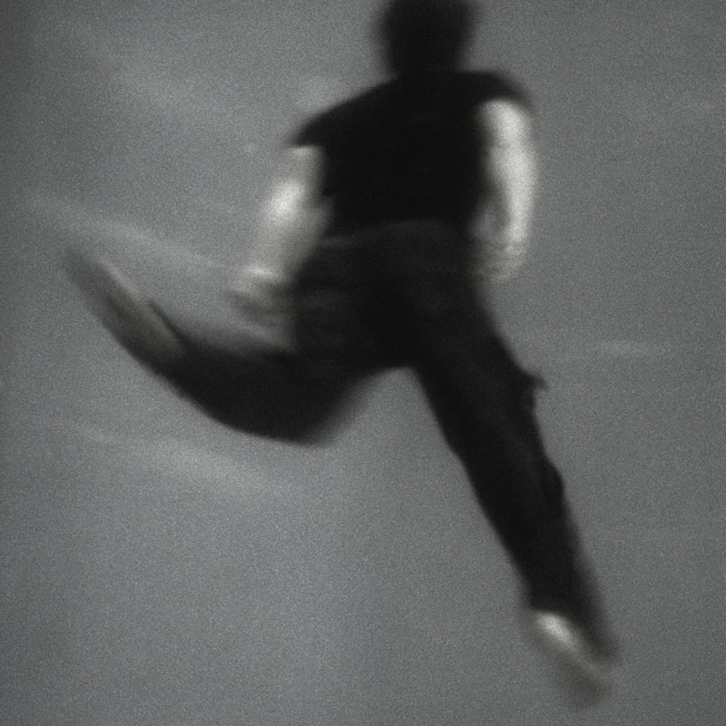  untitled, from &lt;walks on water&gt; series, 2004, c-print 
