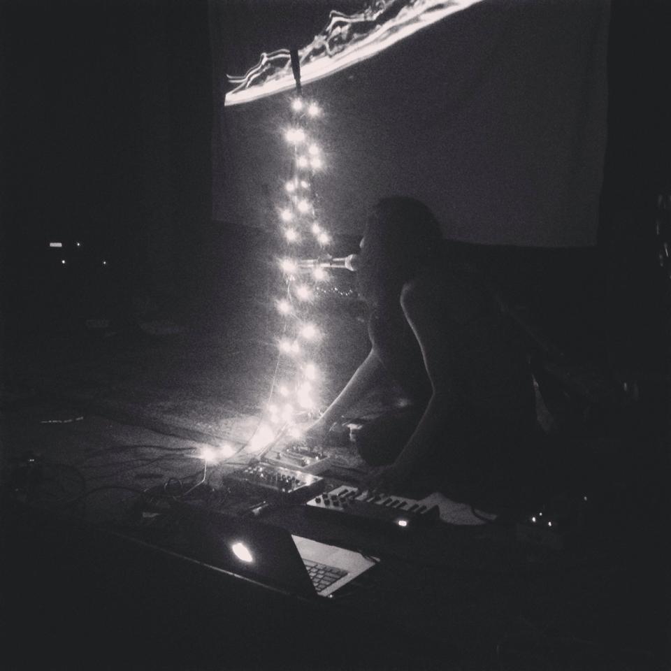 Photo: Noelia Torres . Burlington Bar, Chicago, July 2014.