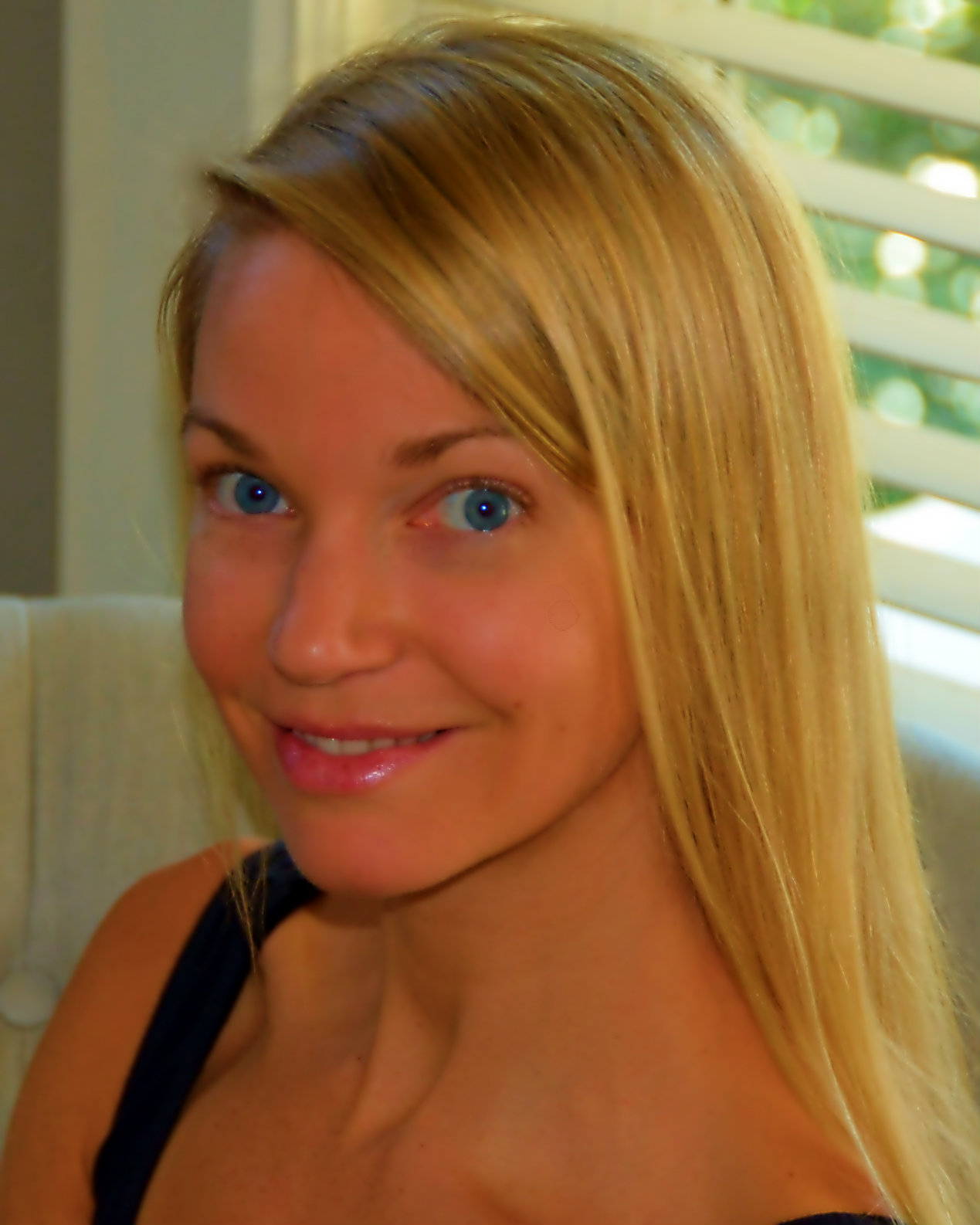 Dr. Julie Flynn