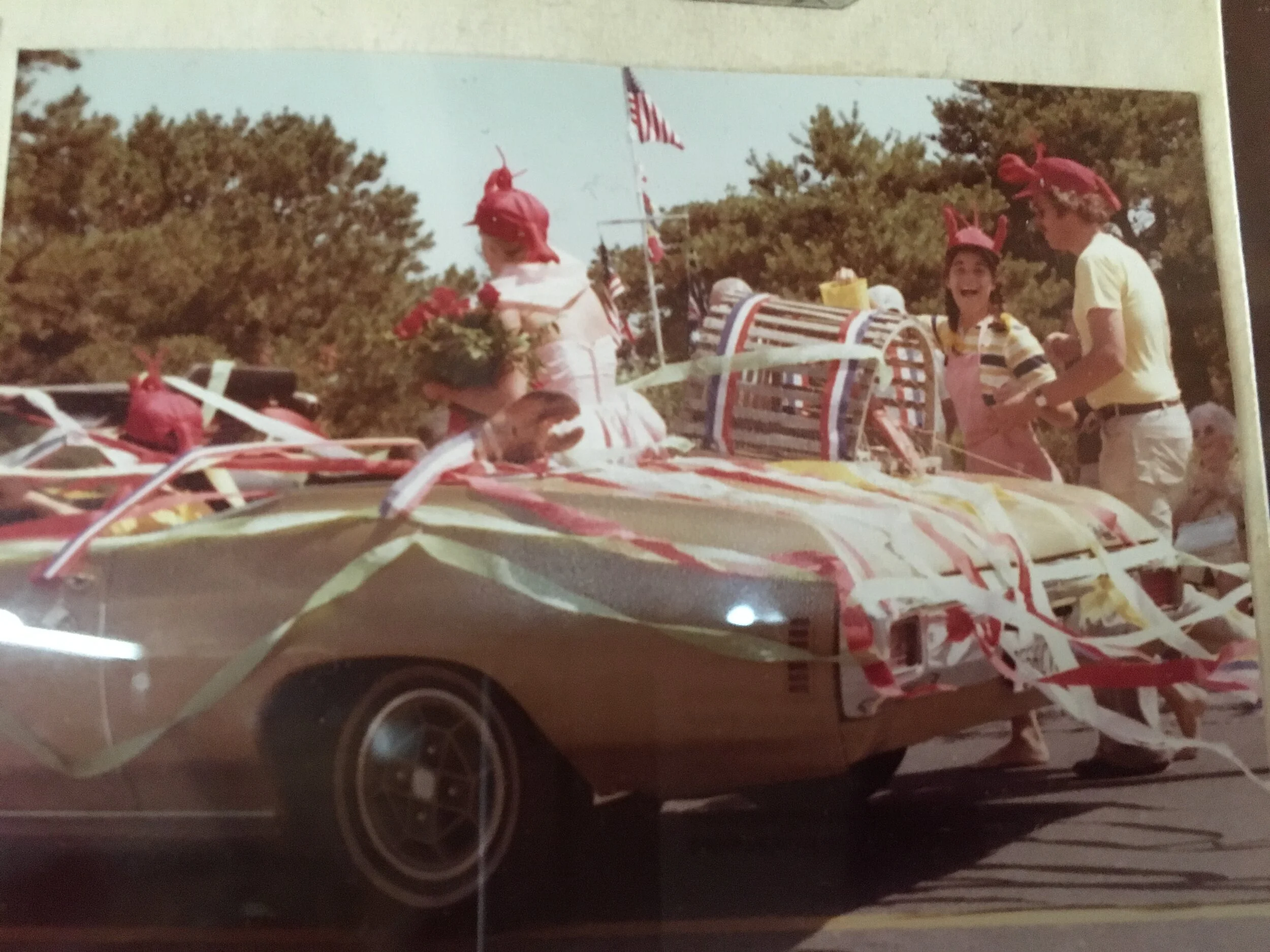 Bayside Lobster Hutt float, 1980. 