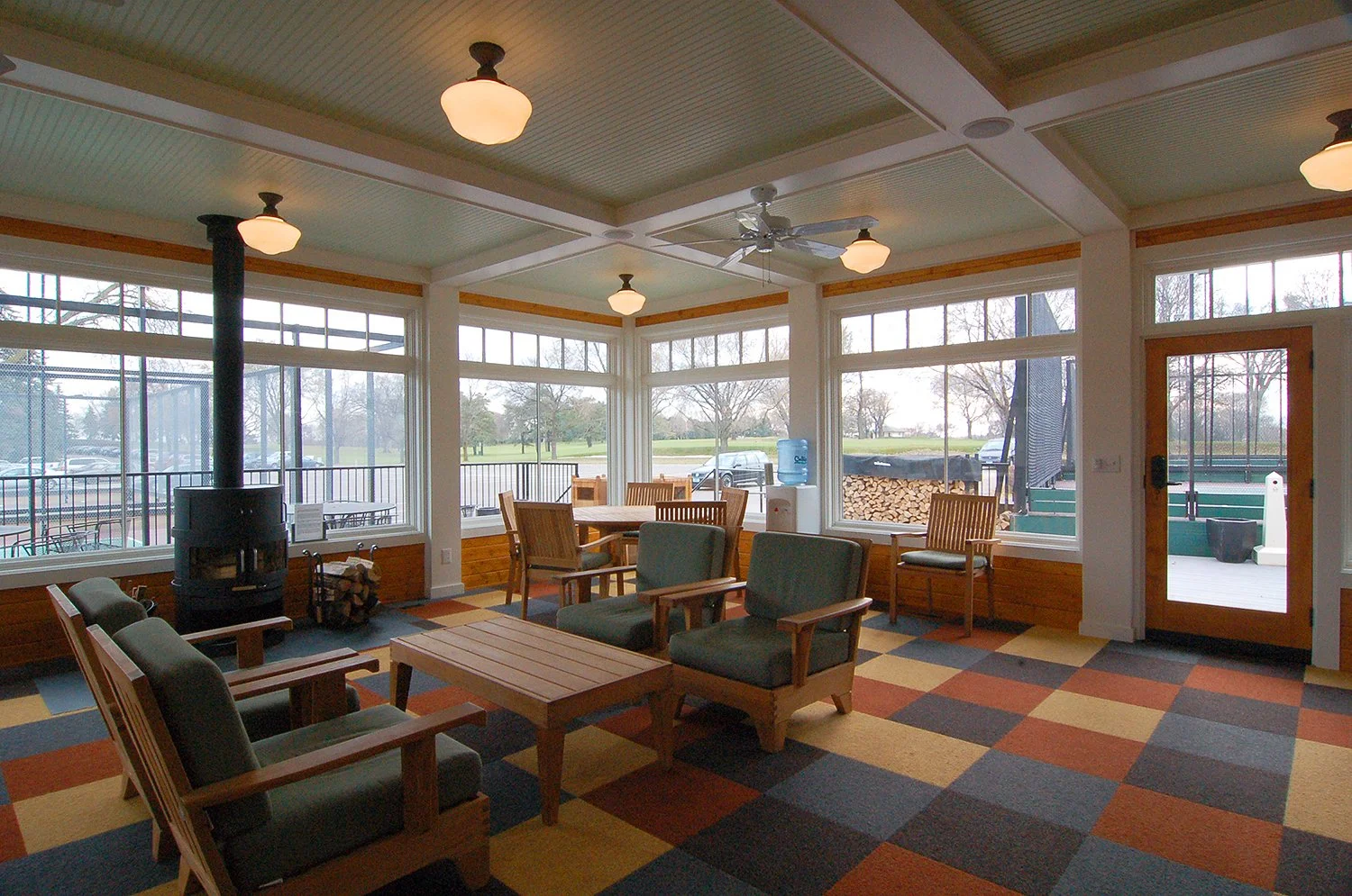  The paddle house interior. 