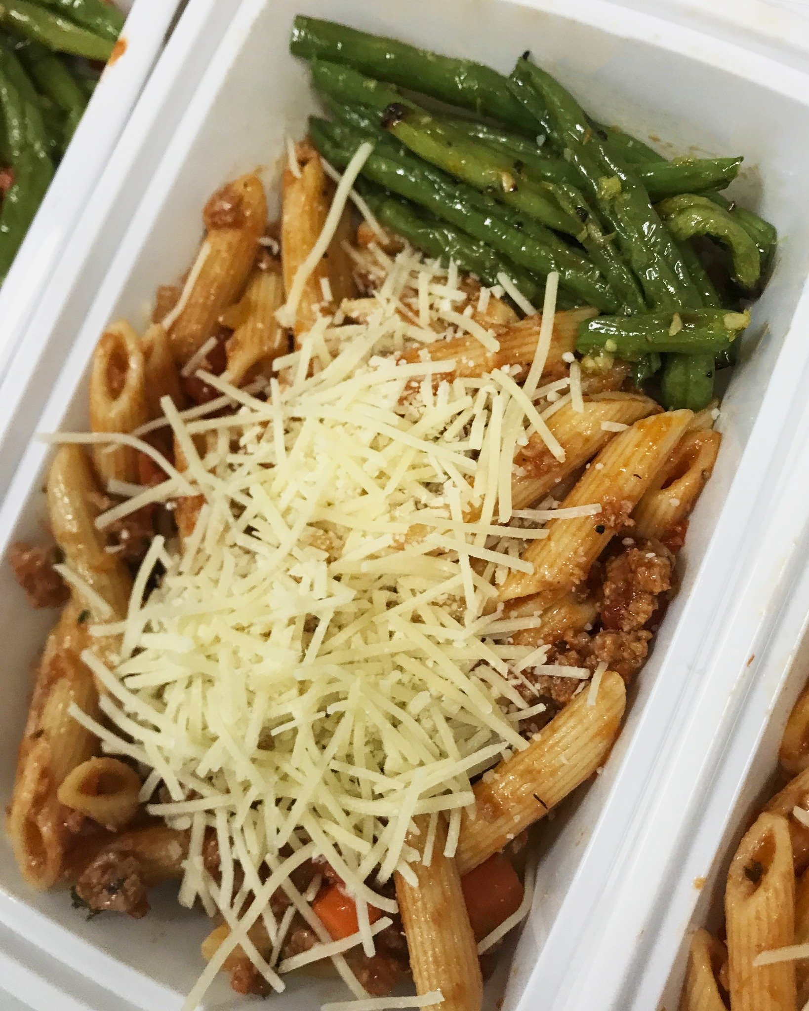 Our turkey Bolognese with penne and lemon garlic green beans is a hearty and comforting meal. Did you know that our meals only use chicken and turkey as our meat proteins? These lean meats provide more nutrients during recovery than pork and beef.

I