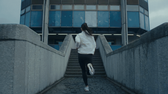 NB_TRIMMED_NEW_BALANCE_CENTER.gif
