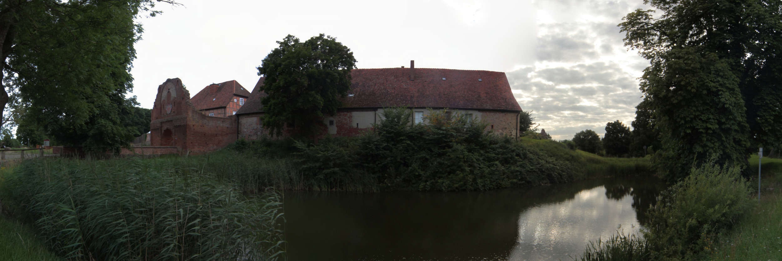 Burg Startgard in, äh, Stargard