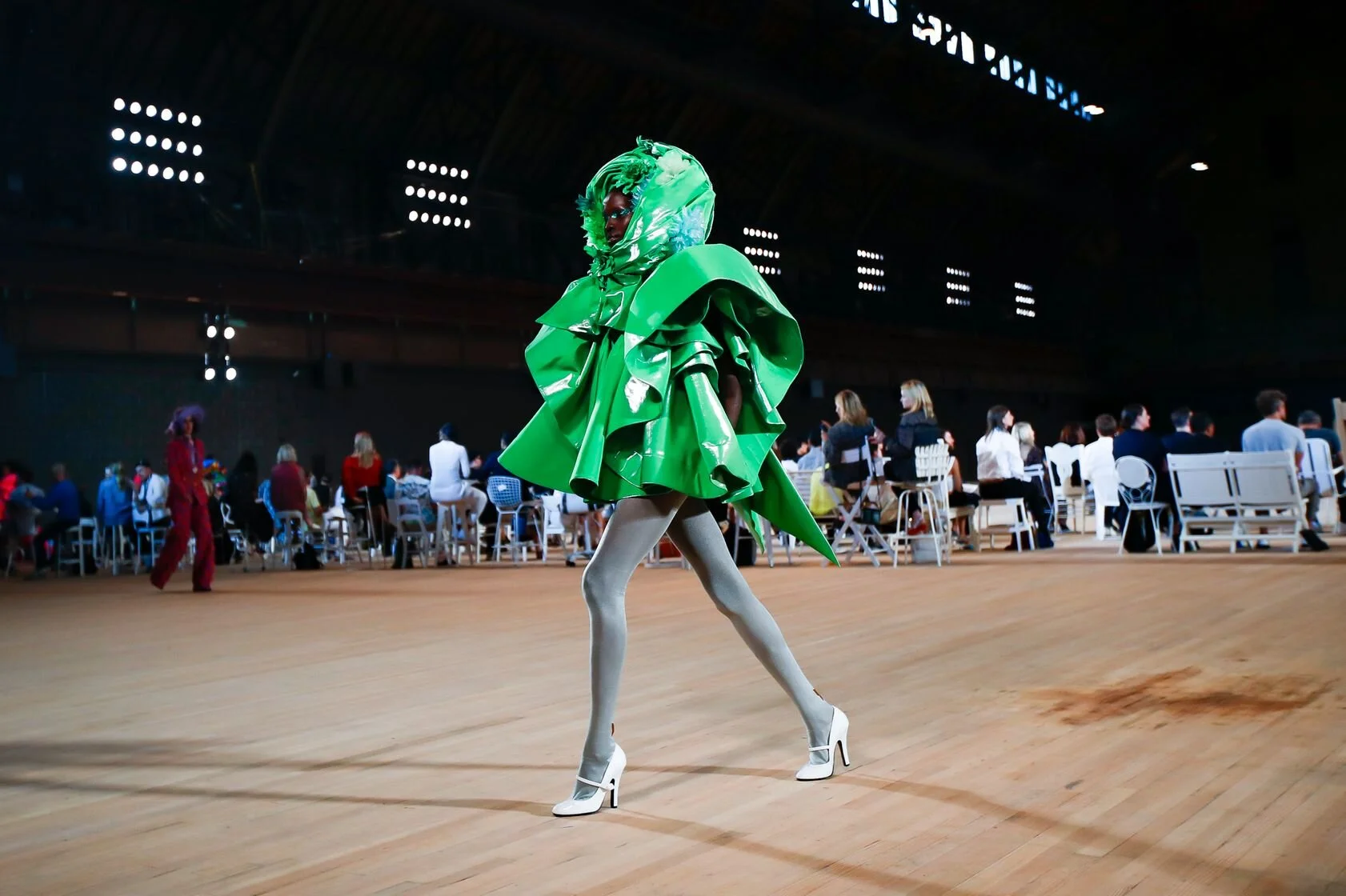 Marc-Jacobs-Ready-To-Wear-SS20-New-York-22647-1568225924.jpg
