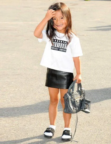 Shower Slides Are Back for Spring: Stylish Comfort for the Whole Family