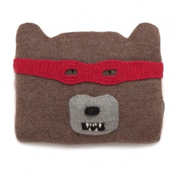 This OEUF NYC bear Cushion is knitted from super soft Alpaca and has a cool removable mask that your little one can wear too- with their Super Hero Pajamas of course.