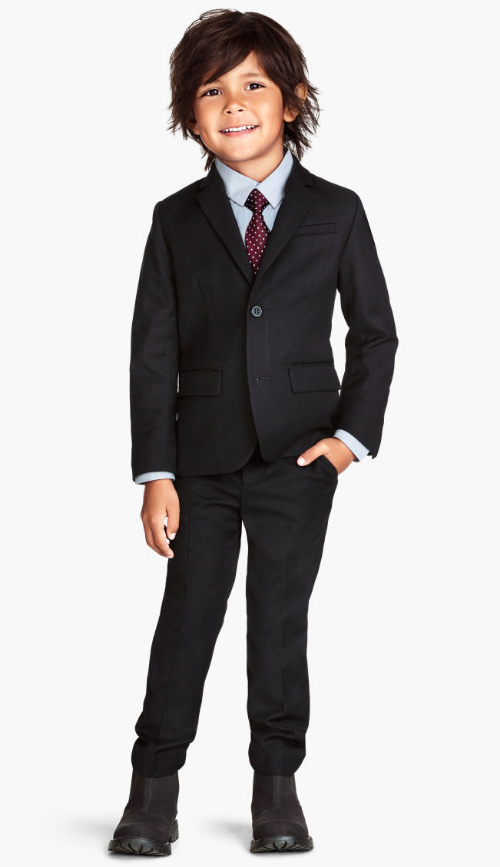 H&M Classic Blazer & Suit Pants is a hip and cool Suit at a good price! It comes in three colors Black, Dark blue or Dark gray melange.